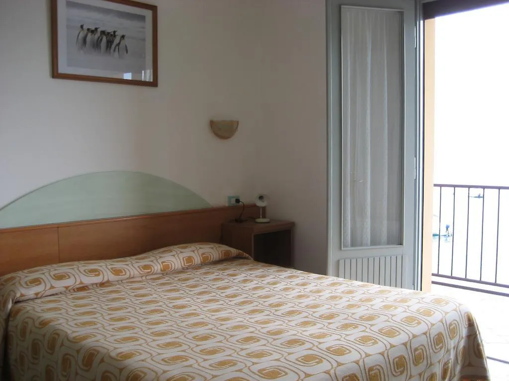 Appartamento Casa Luisa Malcesine Apartamento